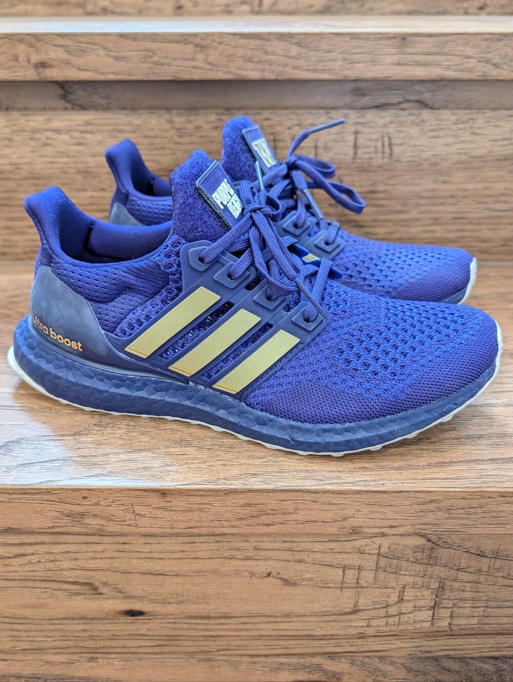 Adidas Ultraboost 1.0 "NCAA Pack - Washington